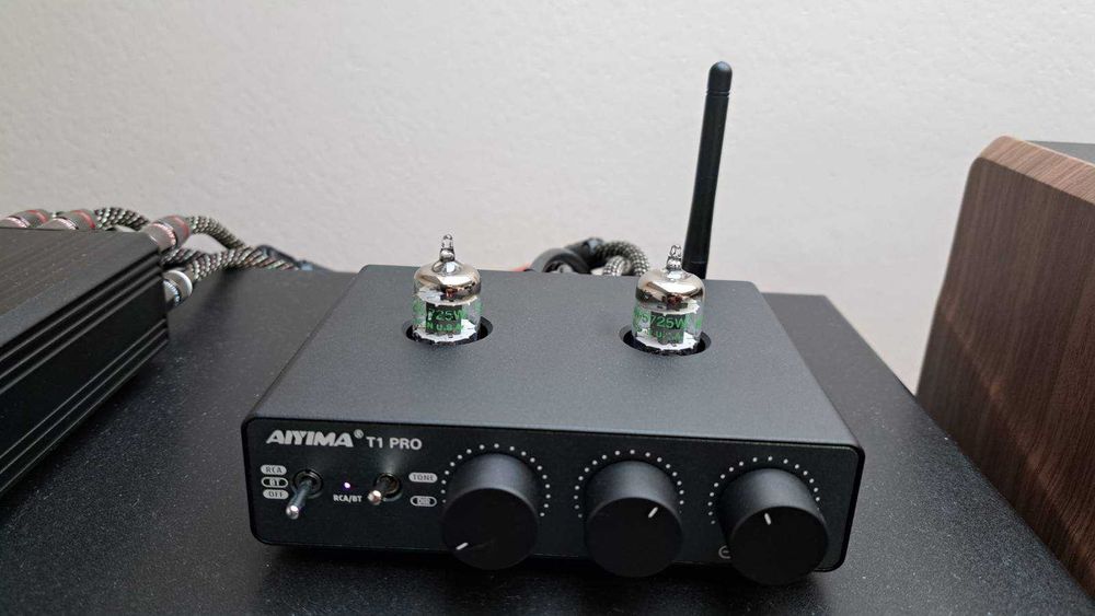 Предусилвател AIYIMA T1 PRO с Bluetooth 5.1