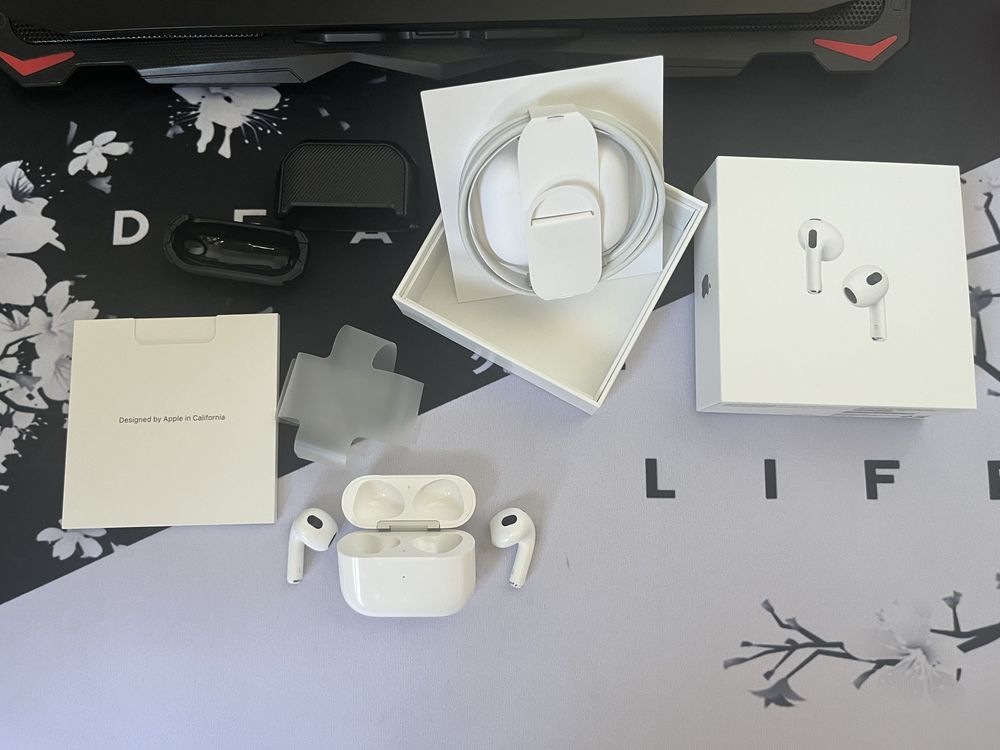 AirPods 3го поколения