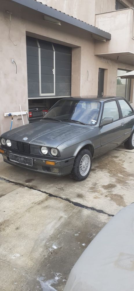 BMW E30 320i Coupe Ursulet