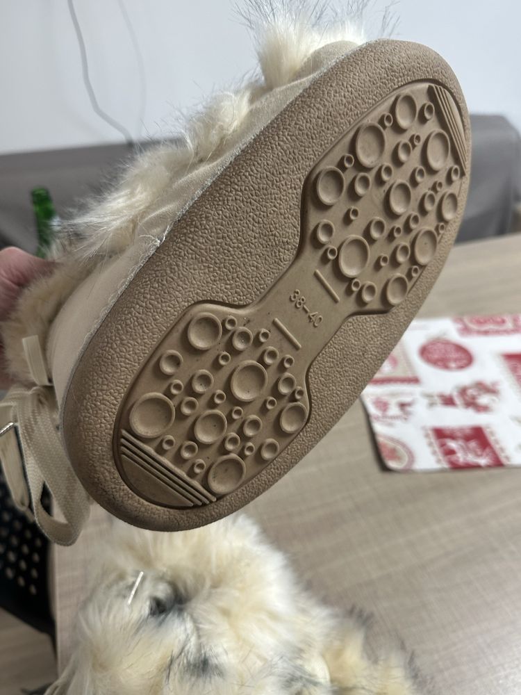 Vand Cizme de zăpadă bej cu blană Moon Boot