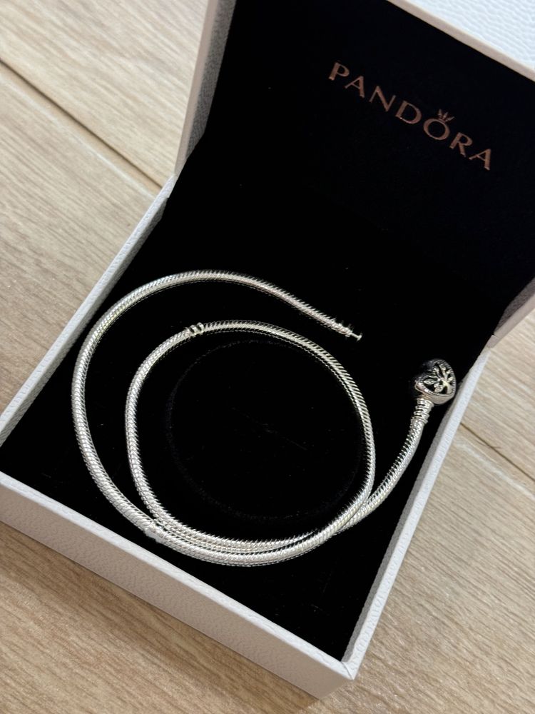 Pandora колие Пандора