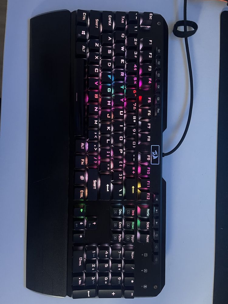 Tastatura Gaming Mecanica Redragon Indrah K555