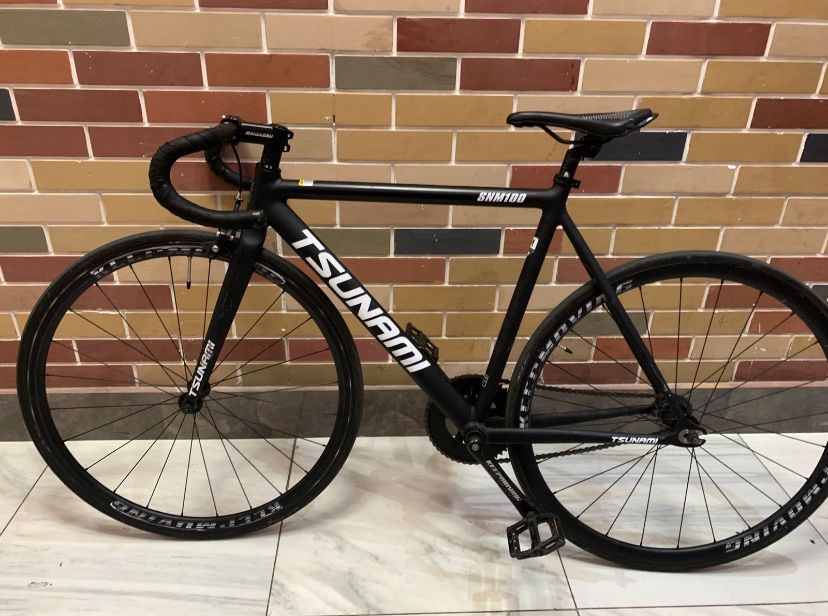 Велосипед Фикс TSUNAMI SNM100