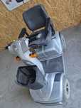 Cărucior scuter electric