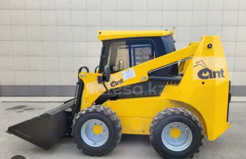 Бобкат минипогрузчик, услуги Минипогрузчик миник