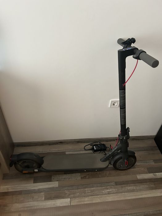 Xiaomi Electric Scooter 4 Lite Малко Ползвана