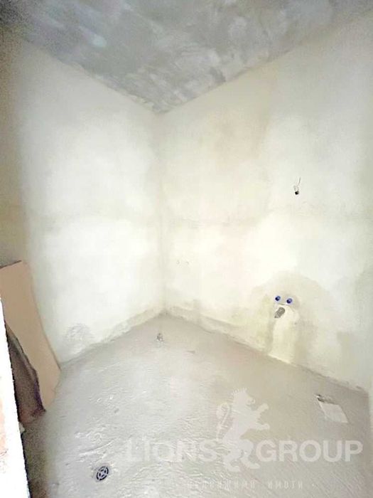 Продава се Тристаен апартамент в Варна, Левски - 83 кв.м за 2639 €/кв.м - Снимка #6