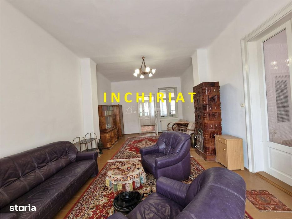 Chirie Resita  Apartament 160 mp. etj.1 la casa.