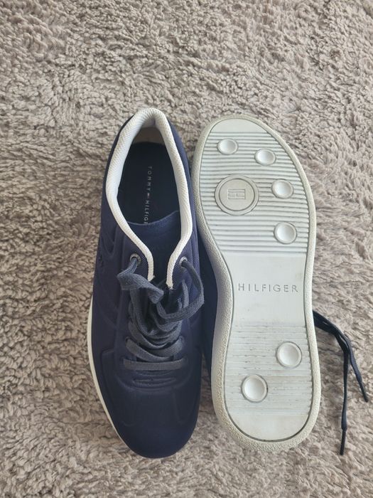 Adidasi Tommy Hilfiger