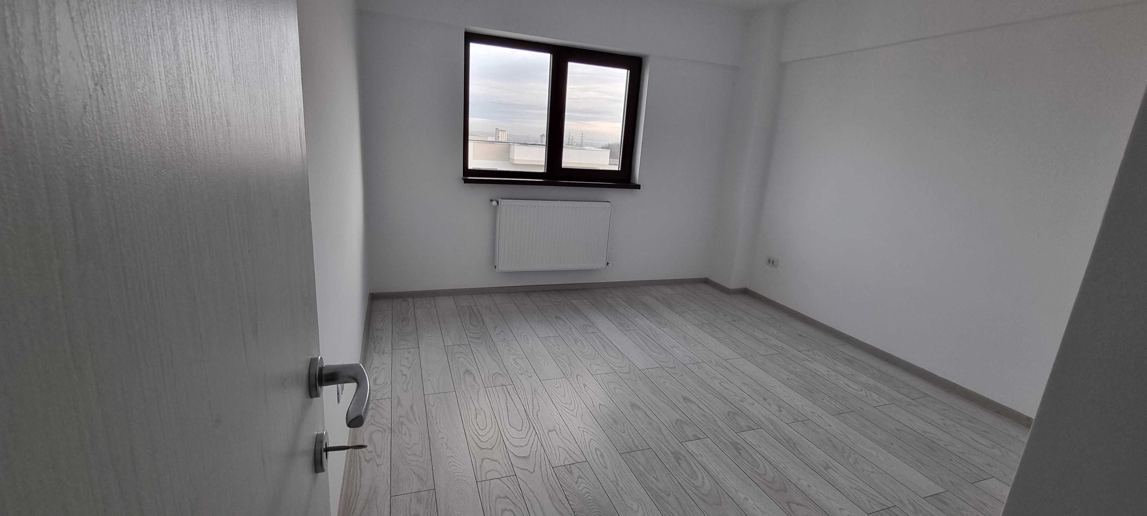 Apartament 2 camere decomandat