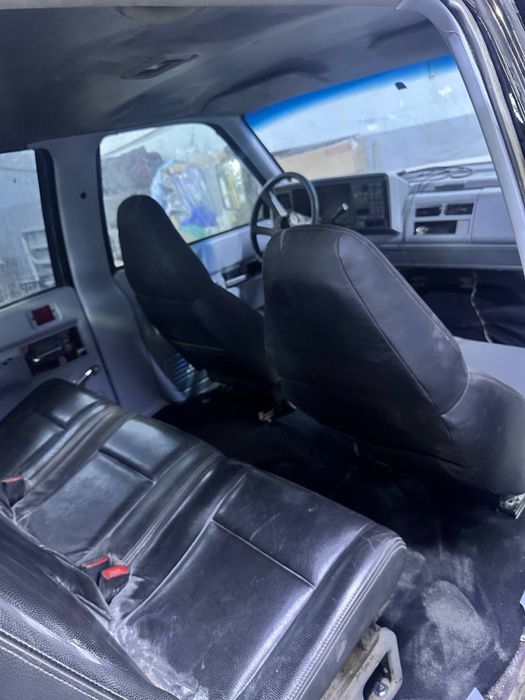 Продам chevrolet silverado  3500hd