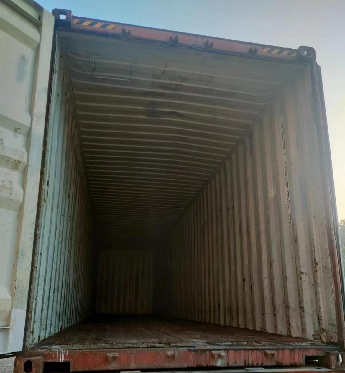 Продажа морских 40 футовых контейнеров с доставкой выгрузкой