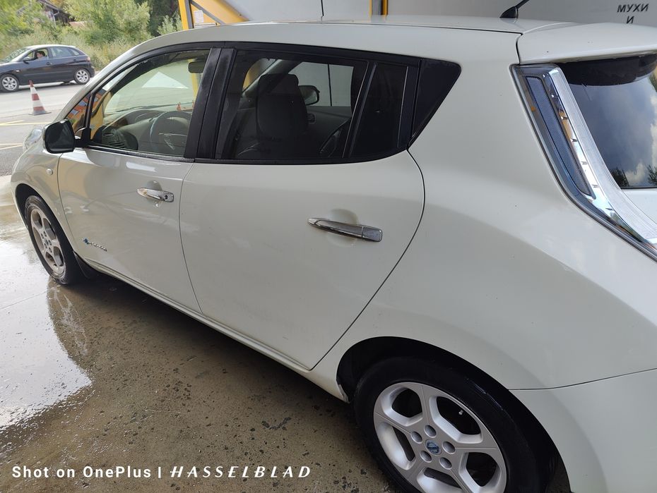 Nissan Leaf 50 Kw пробег 400 км нова батерия electric eco zero emissio