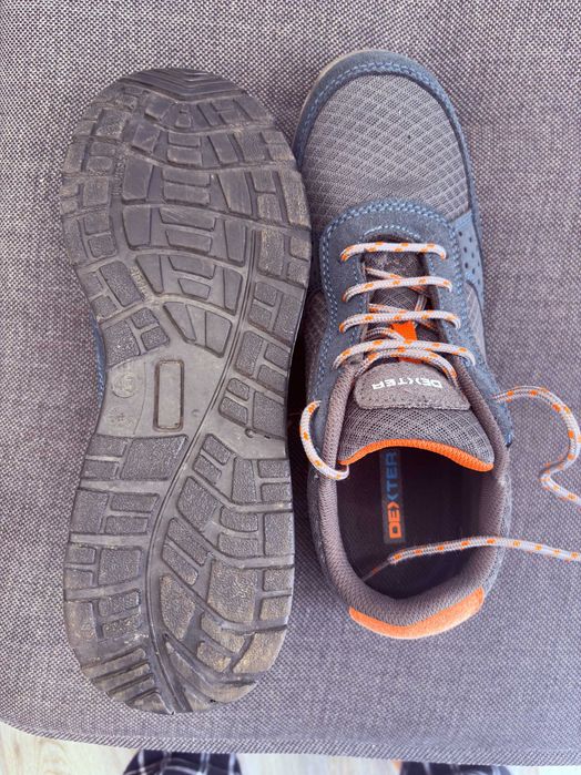 Pantofi de lucru S1, foate putini folositi