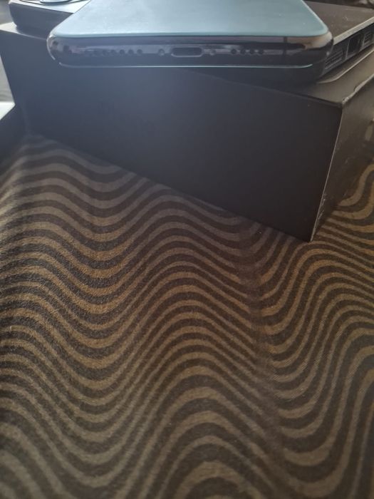 Iphone 11 pro max 64 gb full box
