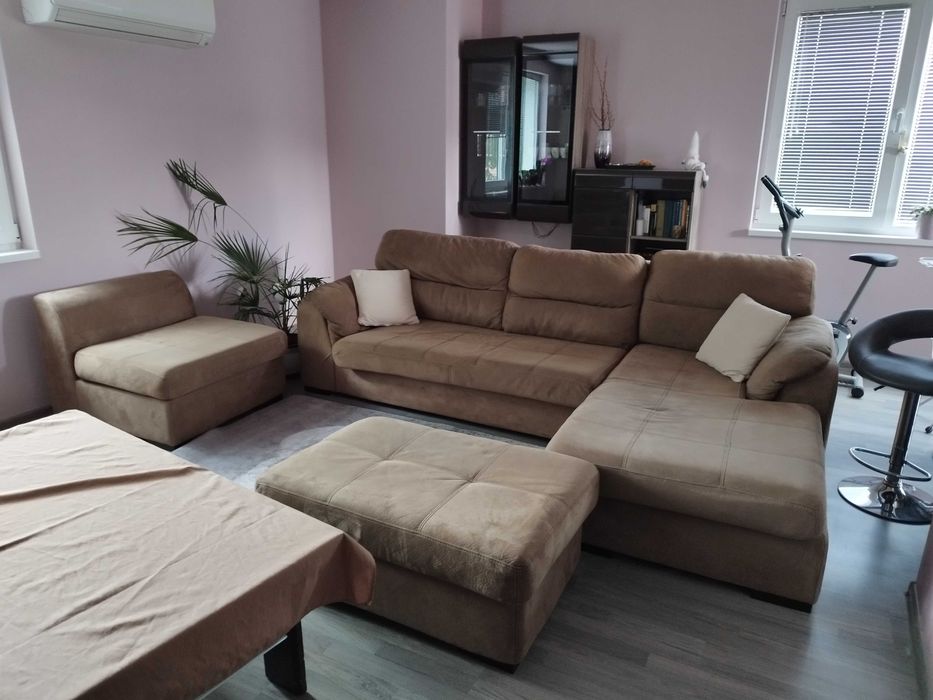 Ъглов диван с лежанка, ракла и фотьоил