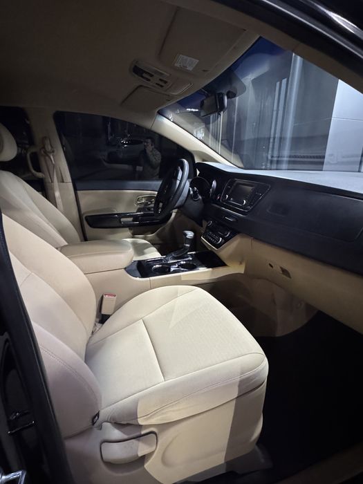 Kia Carnival 3.3 Mator 2019 yil 83000 probeg