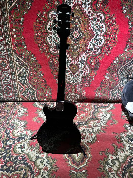 Гитара    Epiphone Les Paul Junior,