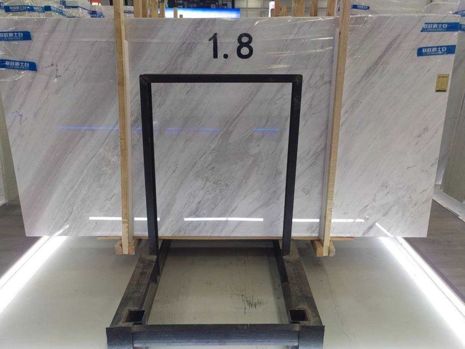 Мрамор, гранит и кварцевые камни (мраморные плиты - слэбы)