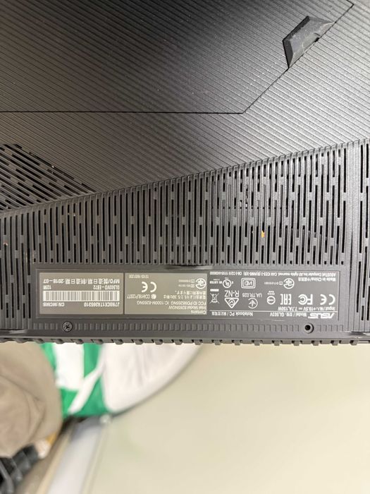 Laptop ASUS Rog Strix Full HD Geforce GTX 1050