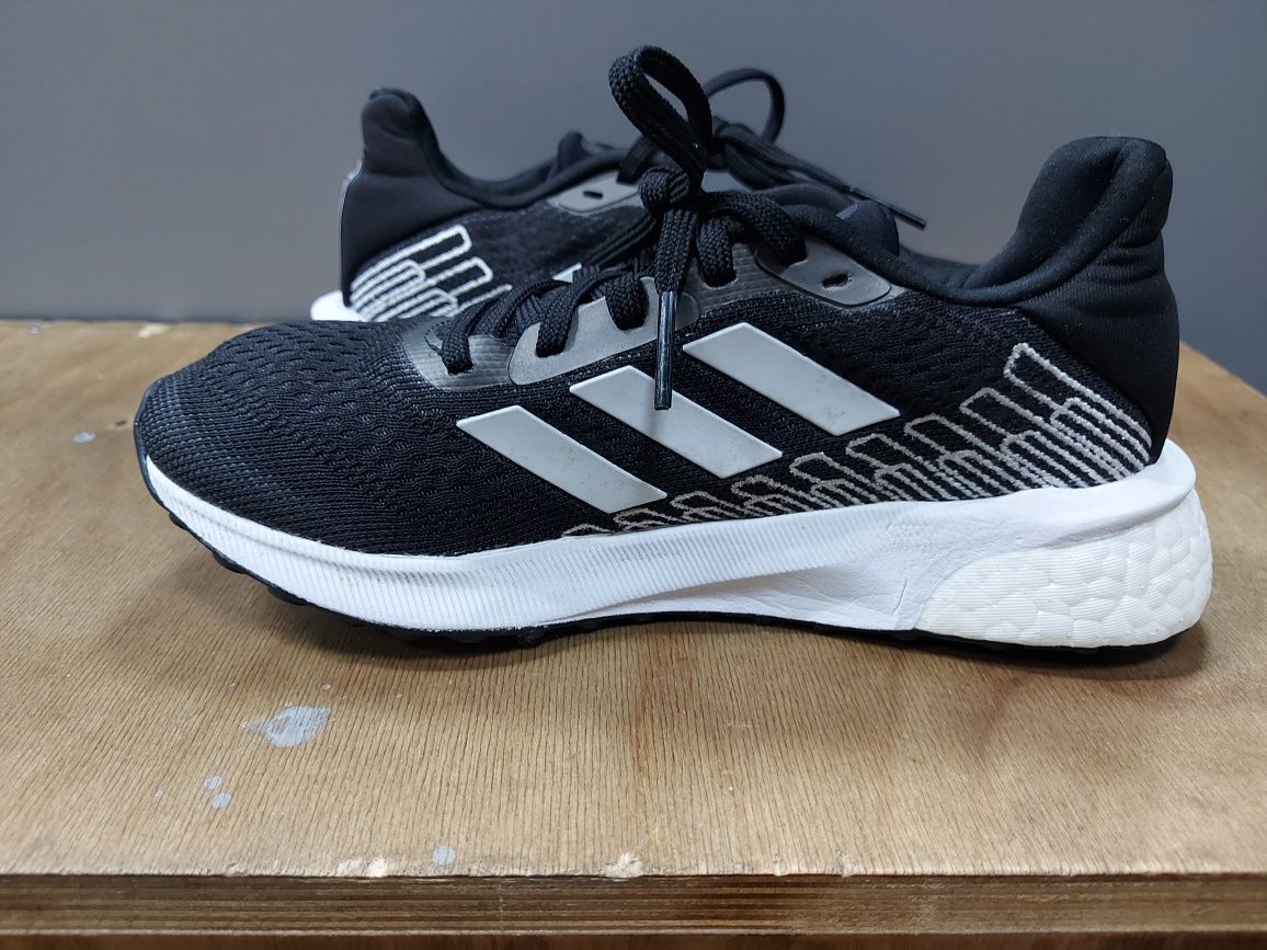 Adidas astrarun 37 i 1/3 дамски маратонки