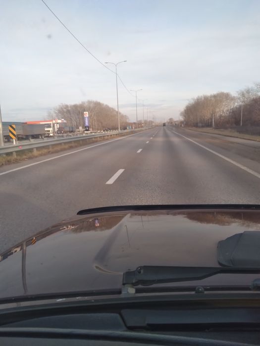 Продам ниву 21214