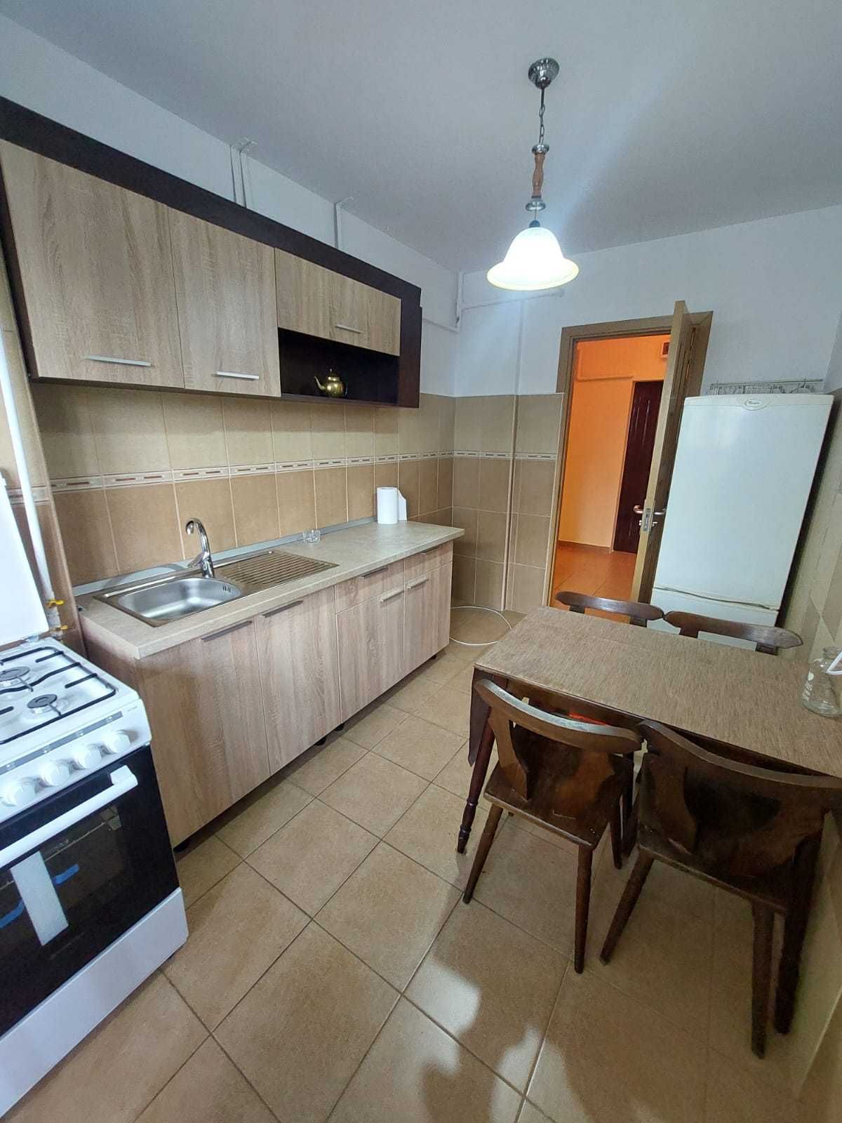 Apartament 2 camere Ultracentral Ploiesti de inchiriat