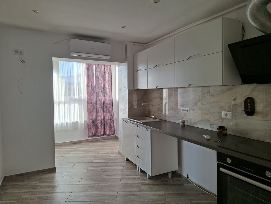 Apartament 3 camere decomandat