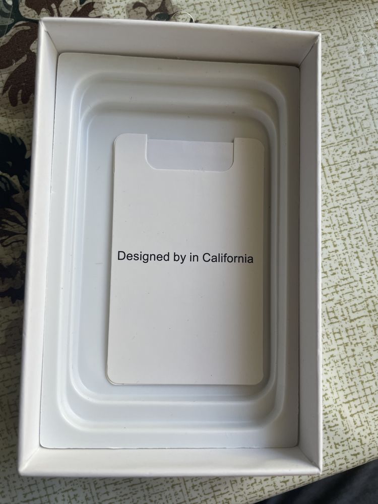 Magsafe Batareyka iphone uchun 10000 mah boladi