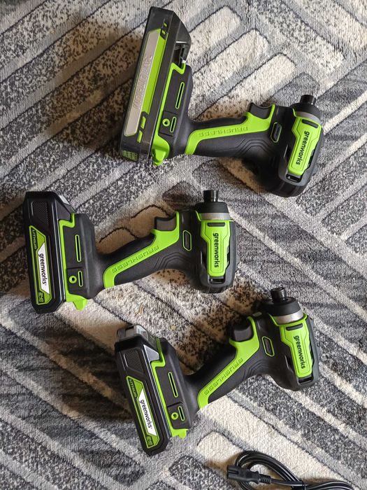 Mașină de înșurubat nouă cu acumulator și încărcător