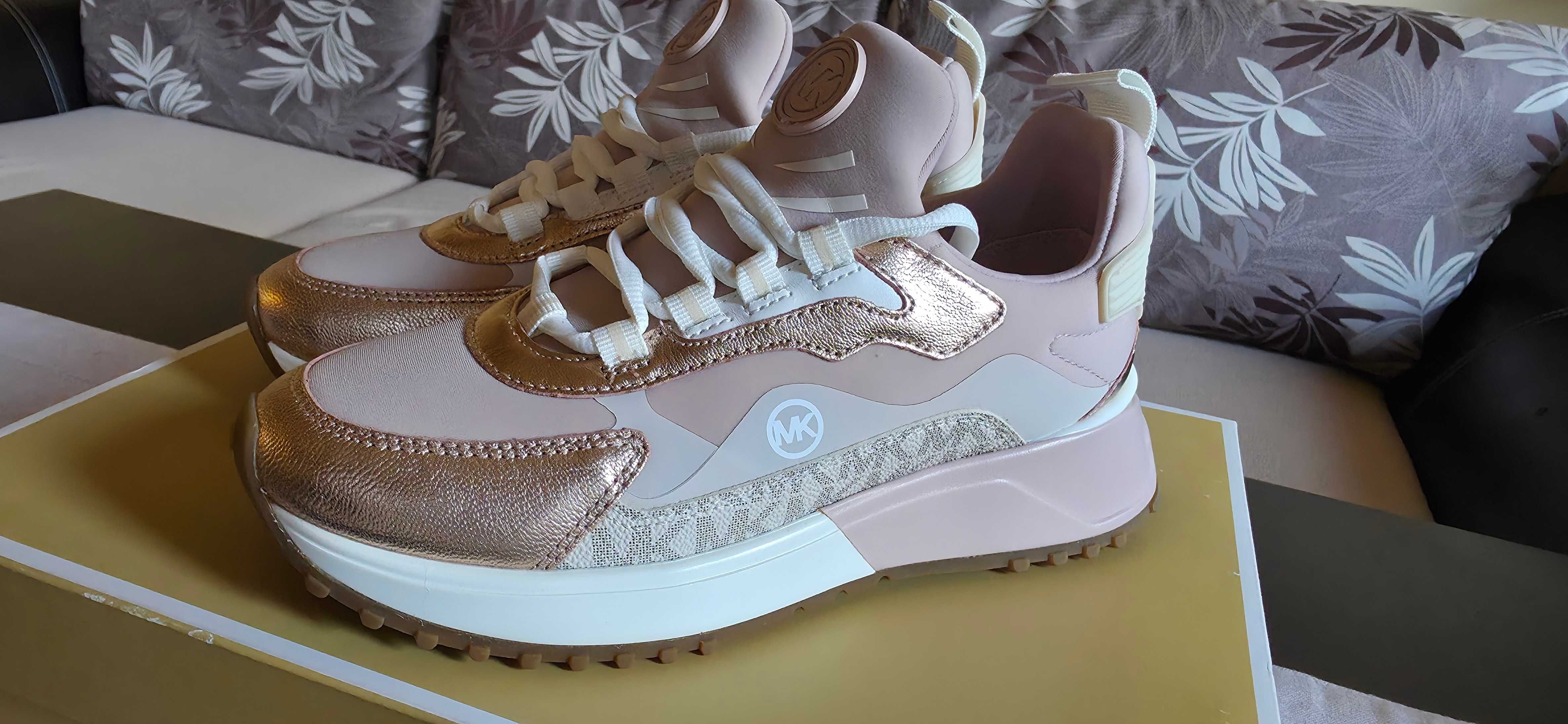 Michael Kors сникърси