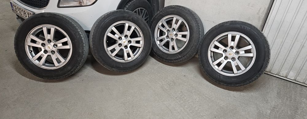 Chevrolet гуми с джанти