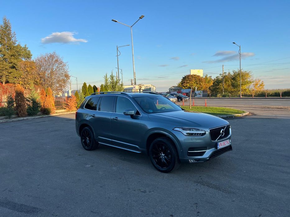 De vanzare Volvo XC90 4x4 7 locuri