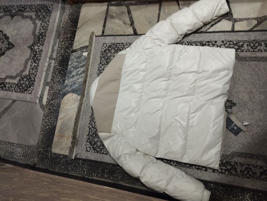 Pierre Cardin Paris яке