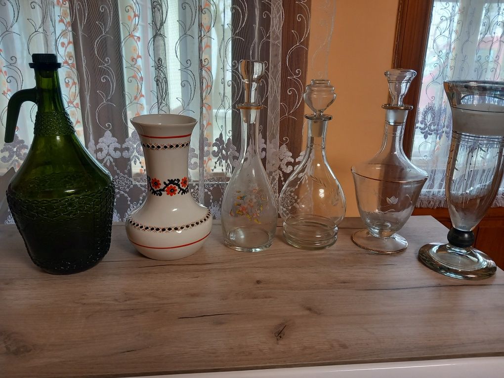 Vaze și sticle vitange