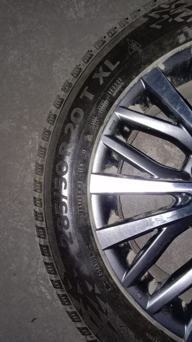 Продаётся комплект шины и диски