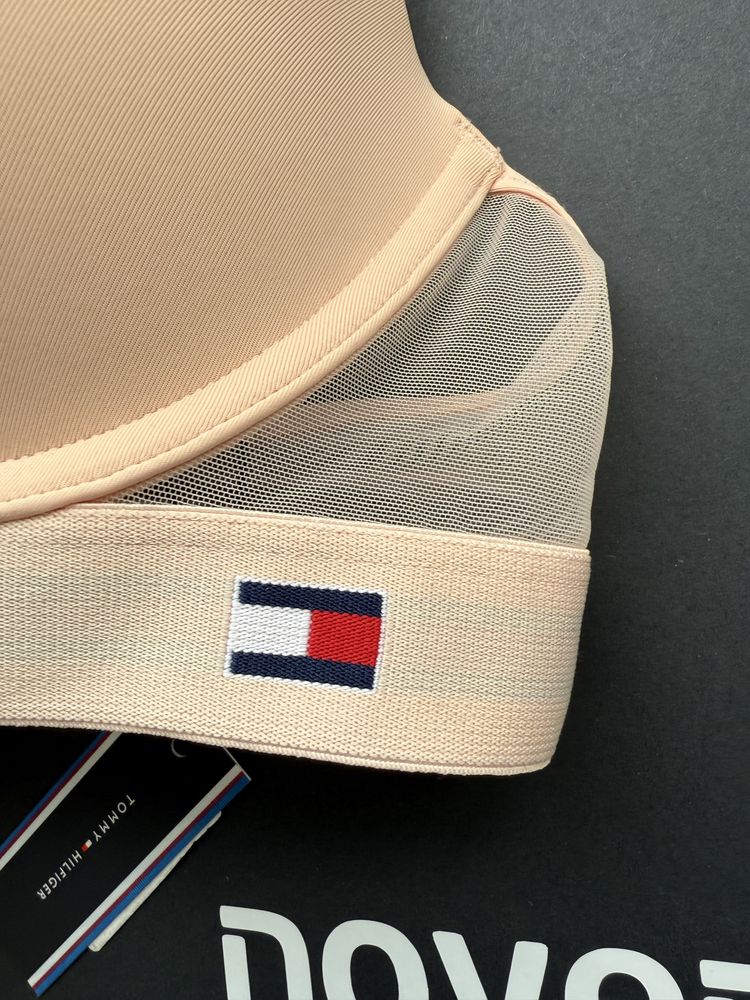 Сутиен Tommy Hilfiger /75B, 80B, 85B, C/