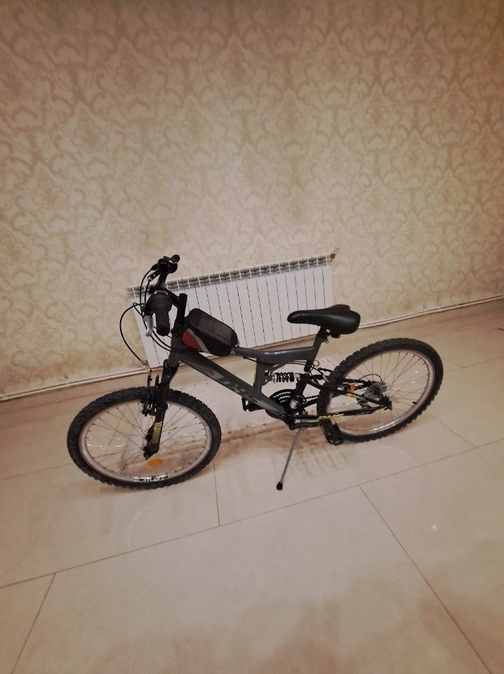 Bicicleta MTB 24 inch cu suspensie fata si spate, 6 viteze