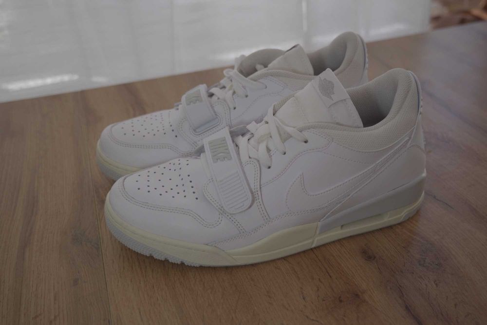 Air Jordan Legacy 312 Low 'White Coconut Milk' - 44,5 и 46 номер