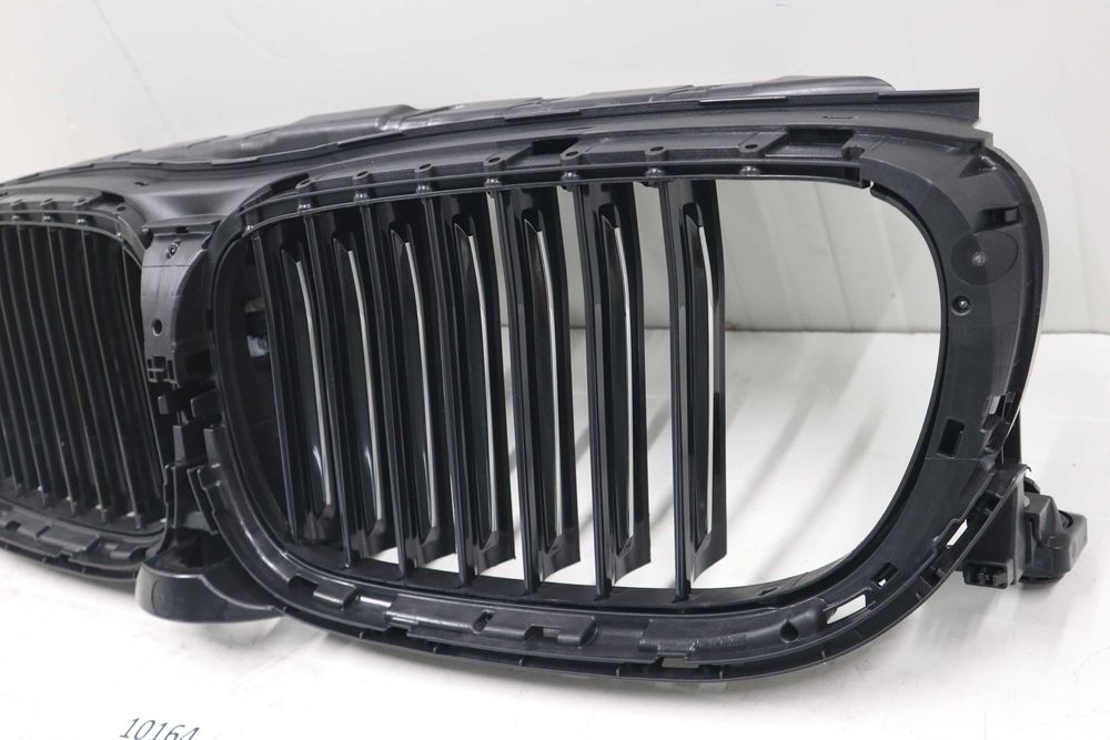 Жалюзи с клапи / Основа бъбреци нощно виждане БМВ Г11 Г12 BMW G11 G12