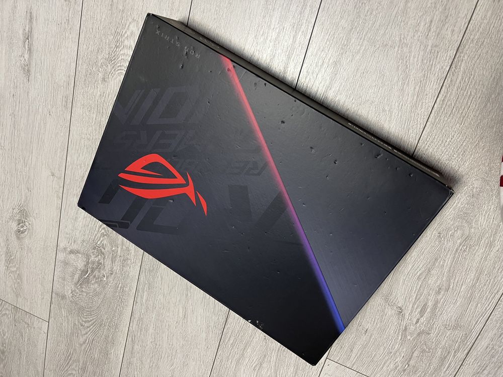 Laptop Gaming ASUS ROG Strix G15 G512LV