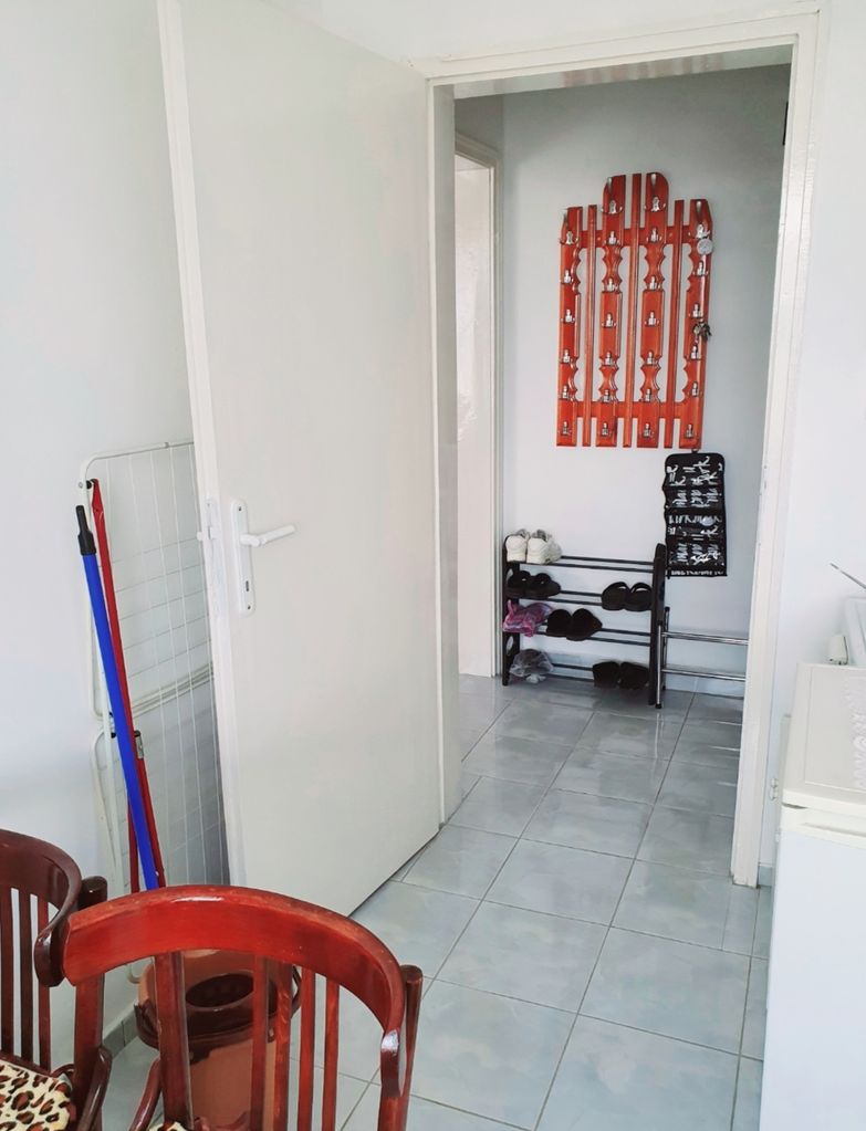 Продава се Двустаен апартамент в Лом - 50 кв.м за 582 €/кв.м - Снимка #6