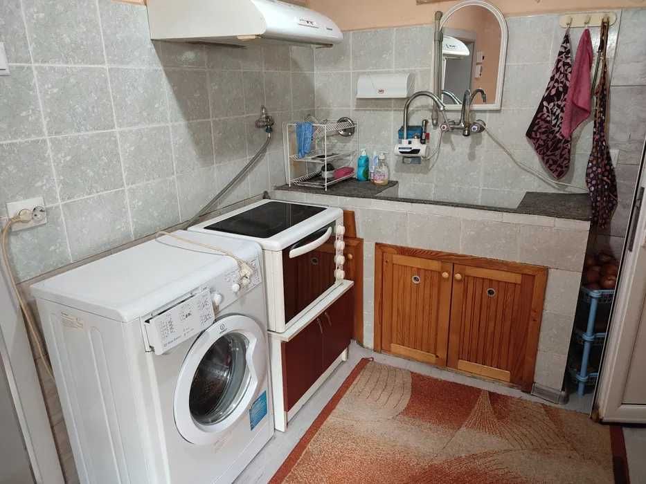 Продава се Къща в Карнобат - 120 кв.м за 309 €/кв.м - Снимка #1