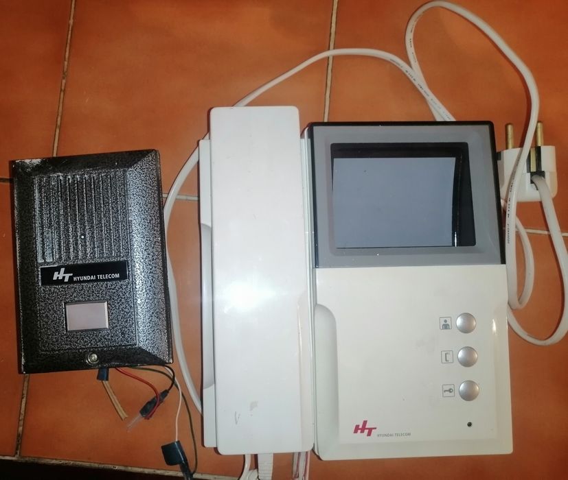 Продам видеодомофон. Б/у