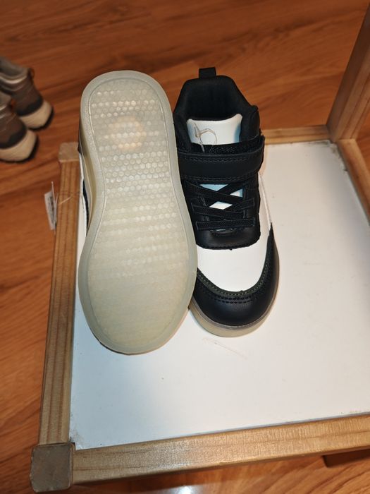 Adidasi/ghete Next copii