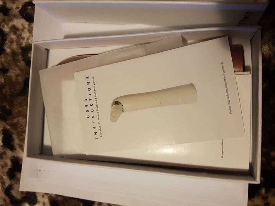 Dispozitiv curatare puncte negre si pori