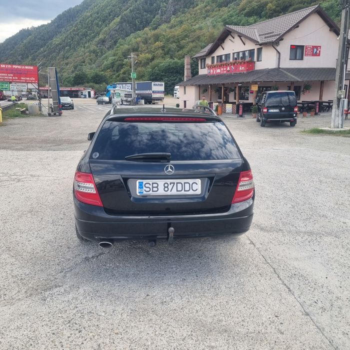 Vand mercedes c clas  2.2 tdi.6+1 trepte klima.navi.top