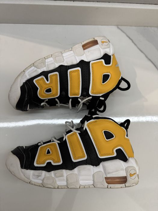 NIKE AIR MORE UPTEMPO номер 35.5 оригинални маратонки / сникърси