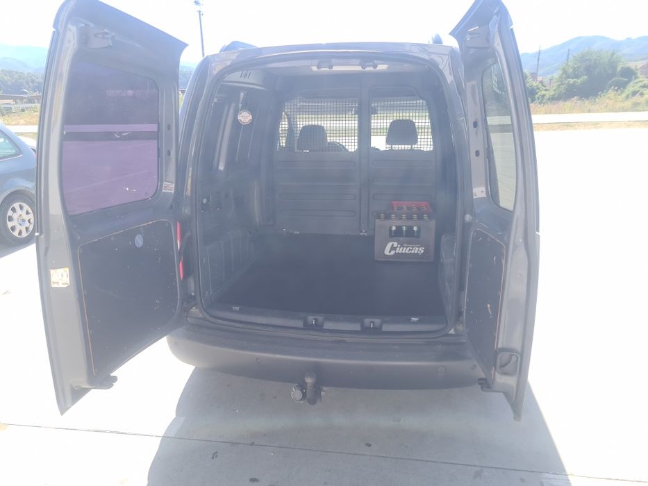 Vand urgent Caddy 2014 1.6 TDI 4400 euro