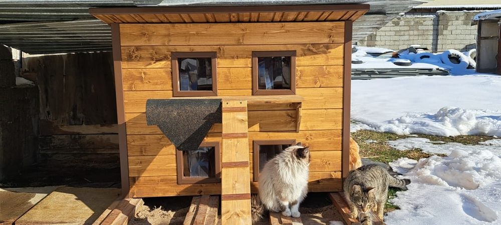Домик с утеплением для кошек